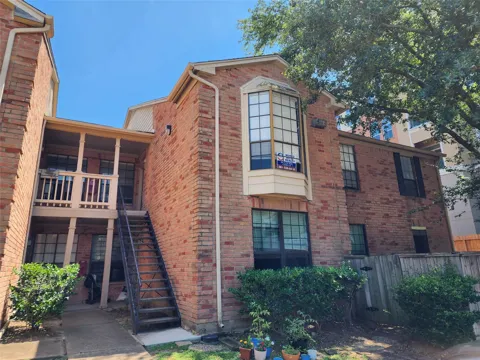2255 Braeswood Park Drive #272