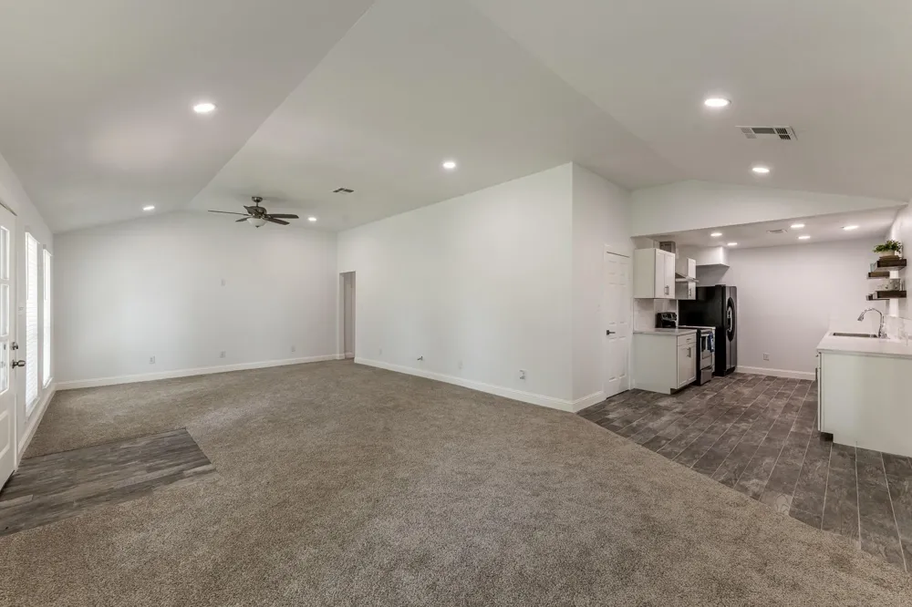 161 Lakeway Circle Trinity, TX 75862