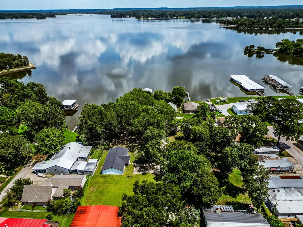 161 Lakeway Circle Trinity, TX 75862