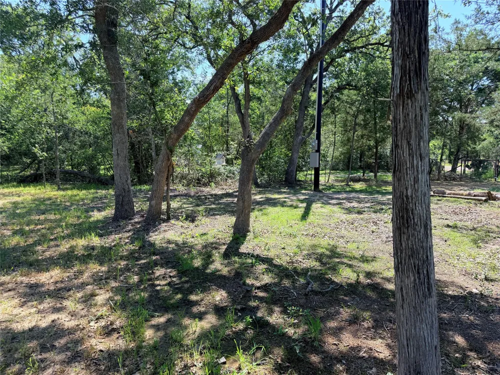 281 Redberry Rd Somerville, TX 77879