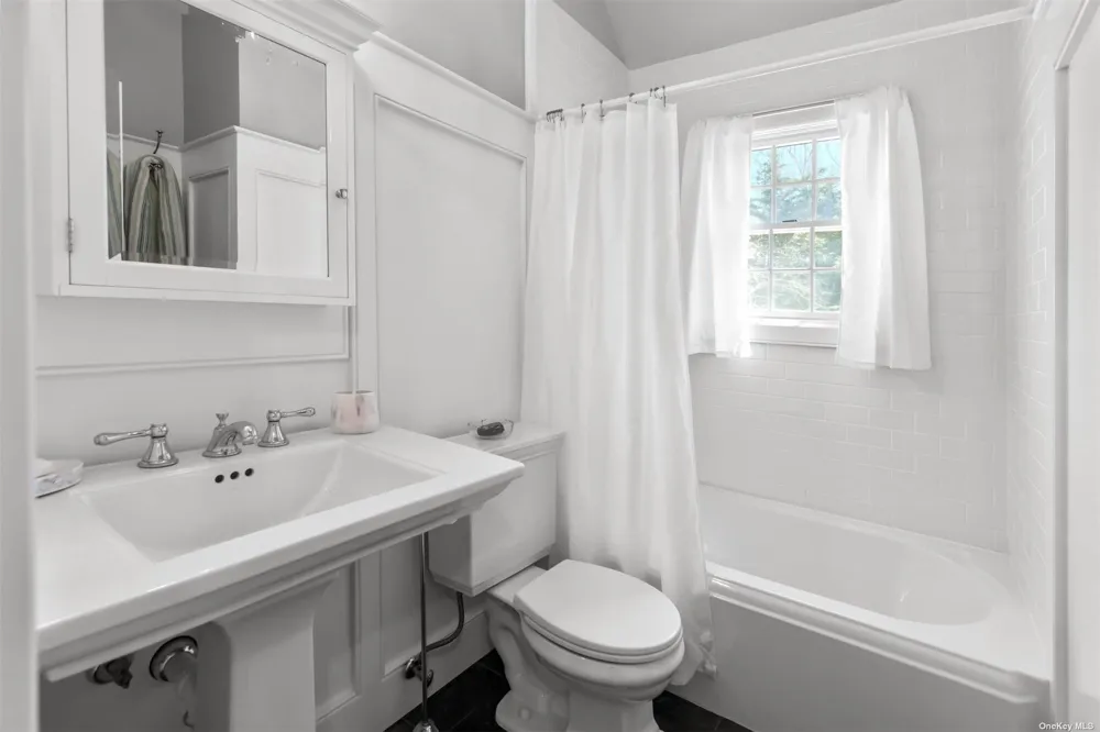 250 Wesland Road Southold, NY 11971