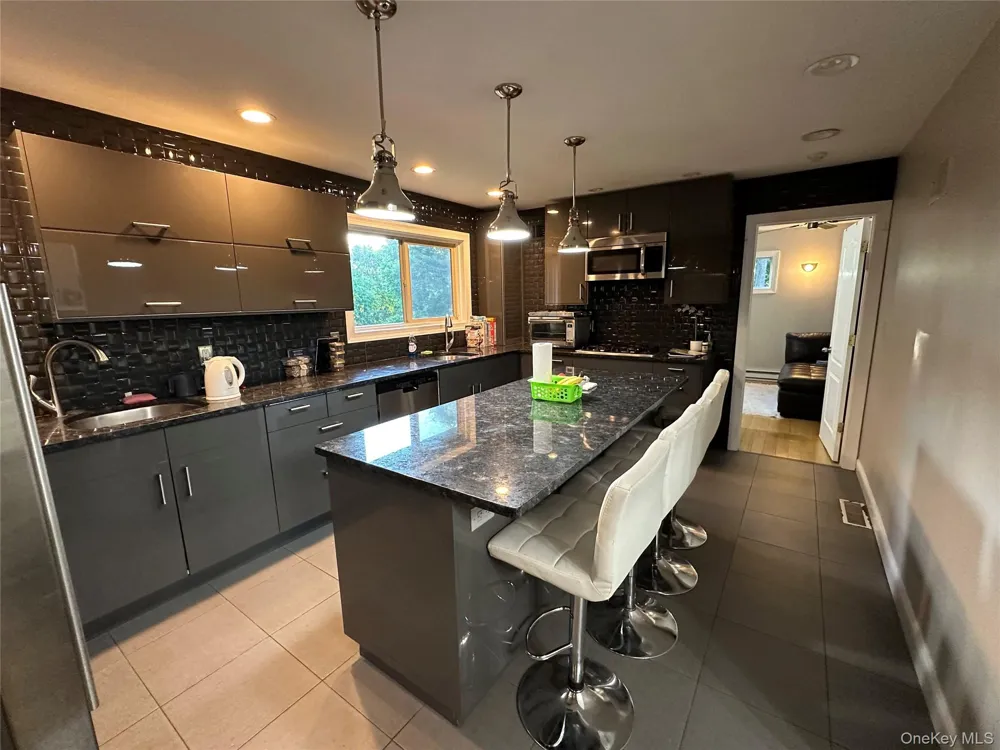 254 Hempstead Road Spring Valley, NY 10977