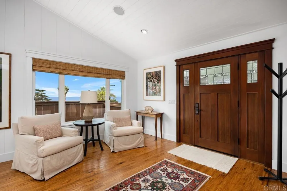 335 10th Street Del Mar, CA 92014