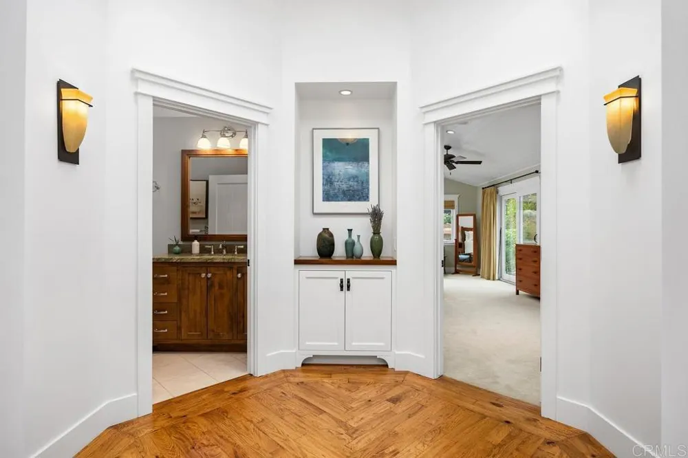 335 10th Street Del Mar, CA 92014
