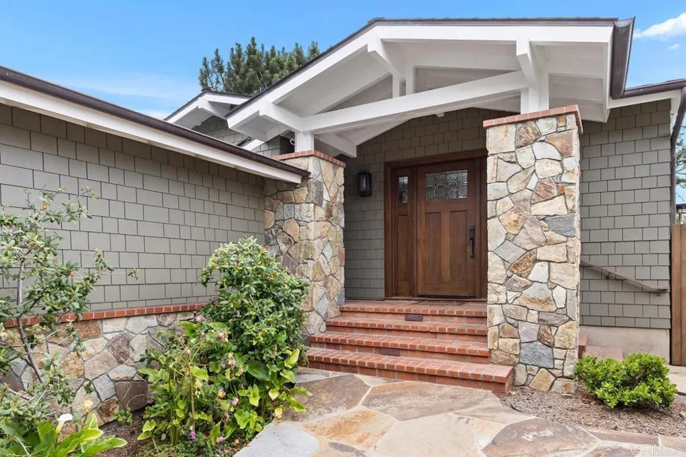 335 10th Street Del Mar, CA 92014