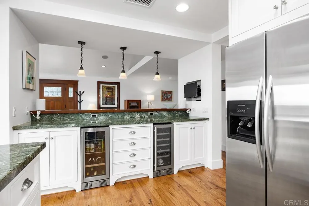335 10th Street Del Mar, CA 92014
