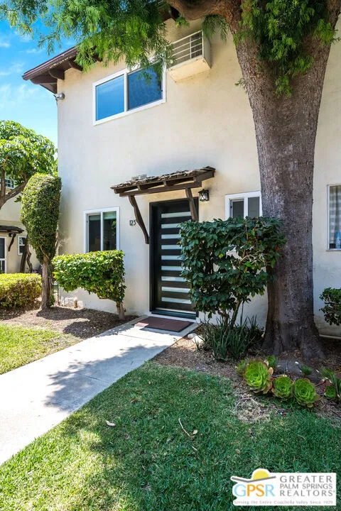 241 S Avenue 57 #123