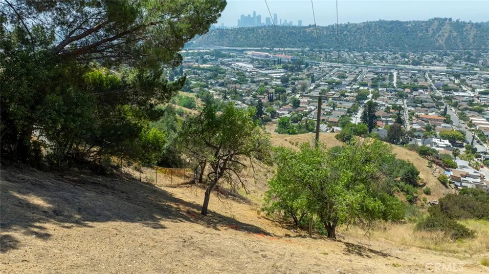 860 W Avenue 37 Mount Washington, CA 90065