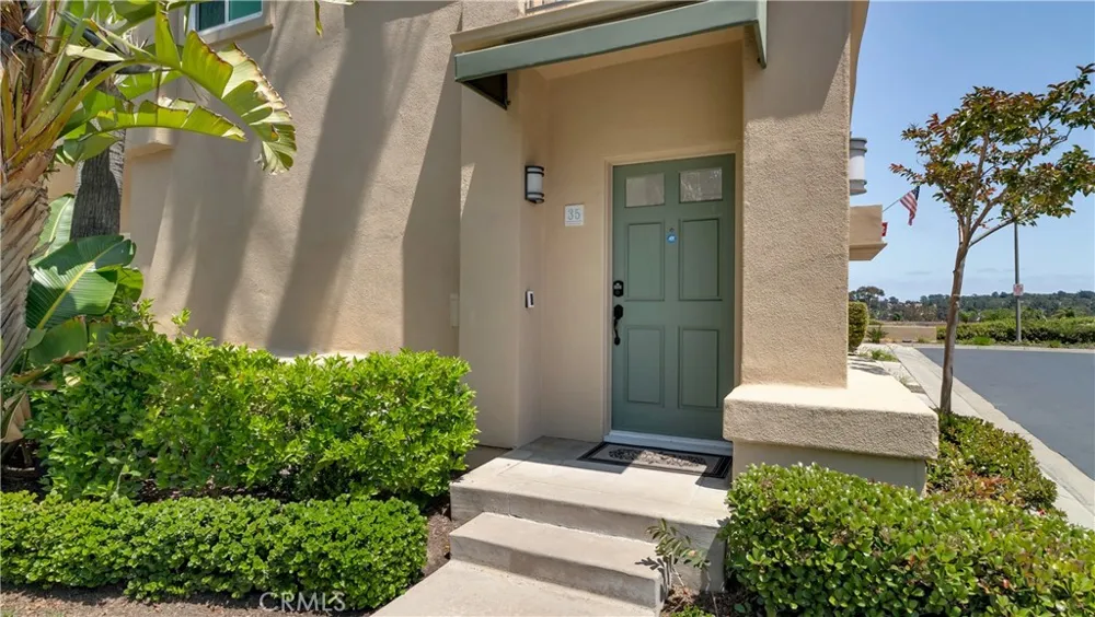 35 Fleurance Street Laguna Niguel, CA 92677