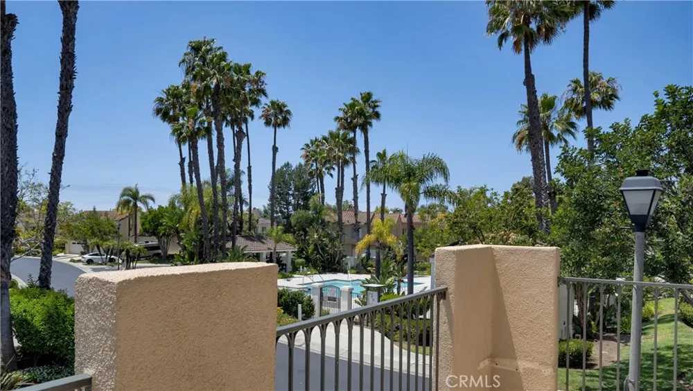 35 Fleurance Street Laguna Niguel, CA 92677