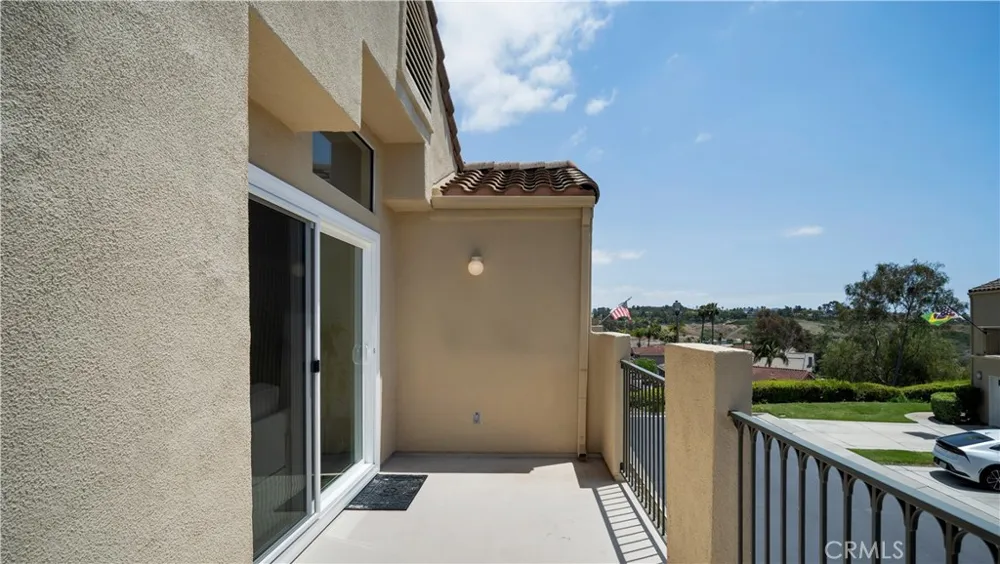 35 Fleurance Street Laguna Niguel, CA 92677