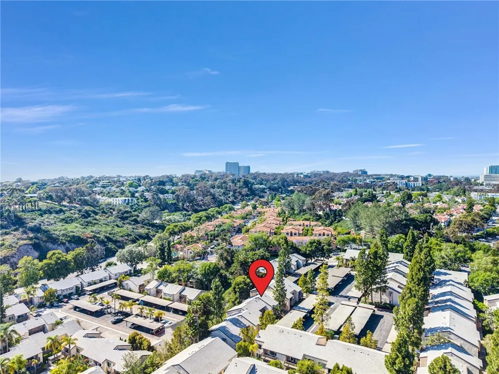 8640 Via Mallorca #B La Jolla, CA 92037