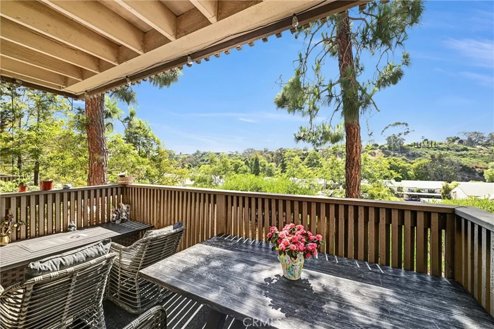 8640 Via Mallorca #B La Jolla, CA 92037