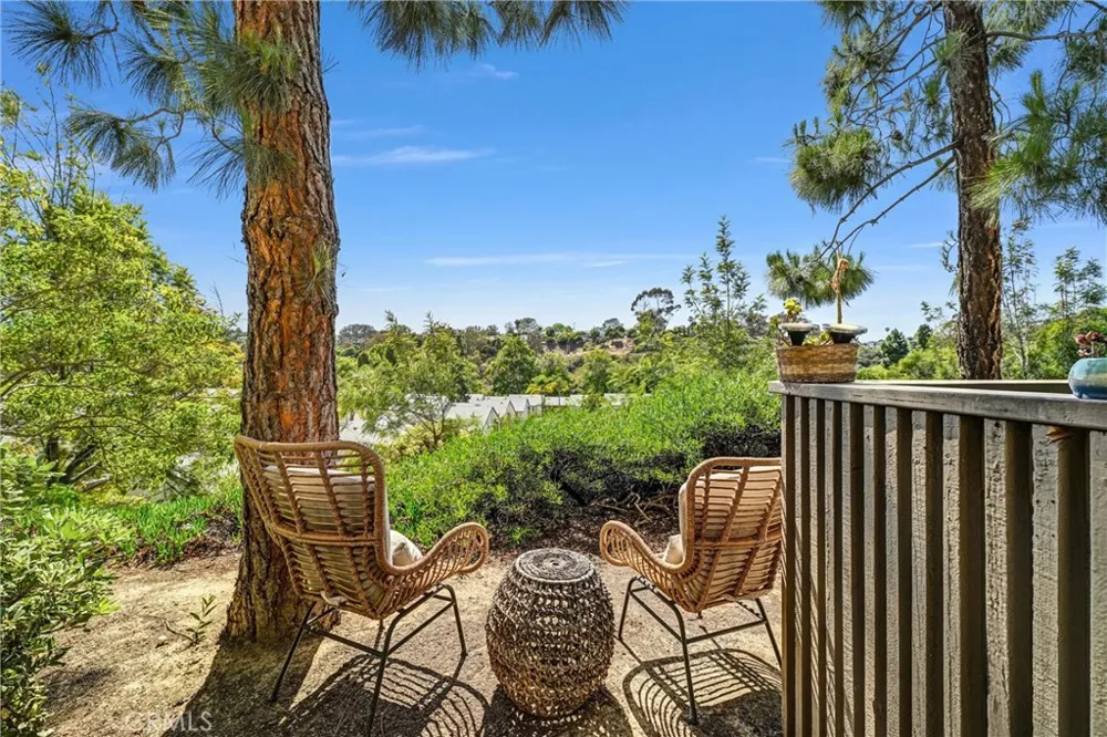 8640 Via Mallorca #B La Jolla, CA 92037