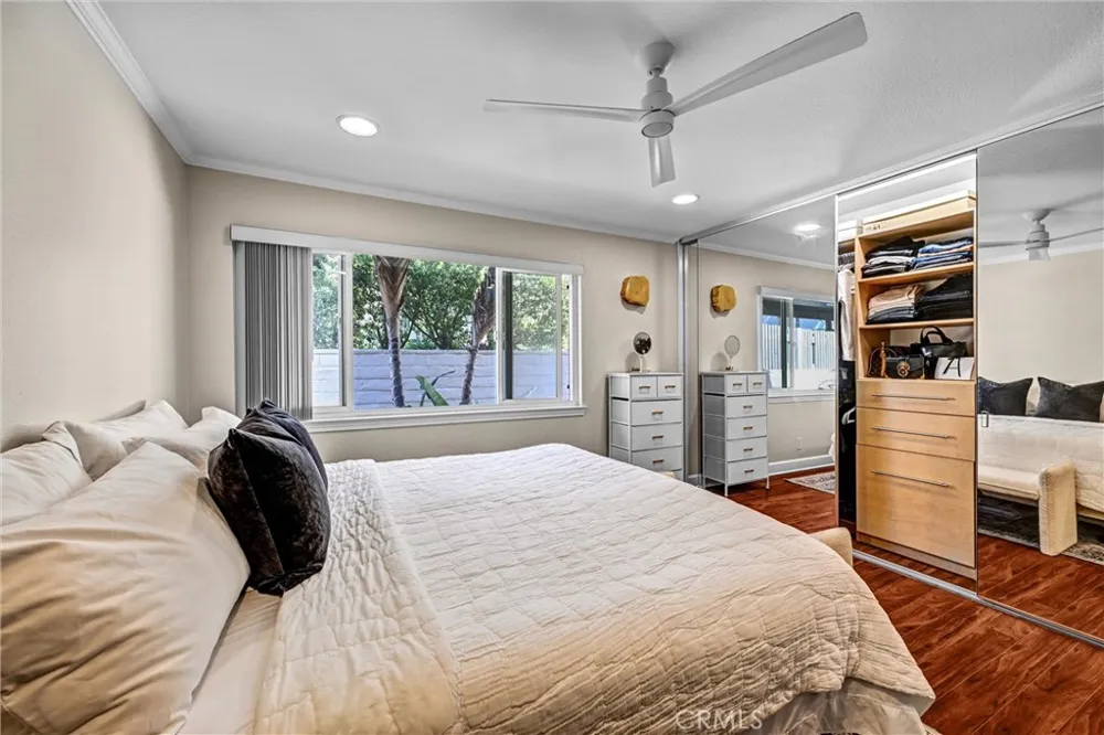 8640 Via Mallorca #B La Jolla, CA 92037