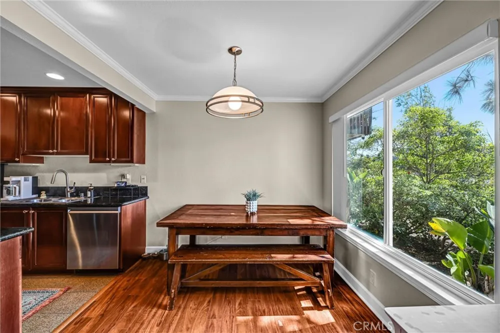 8640 Via Mallorca #B La Jolla, CA 92037