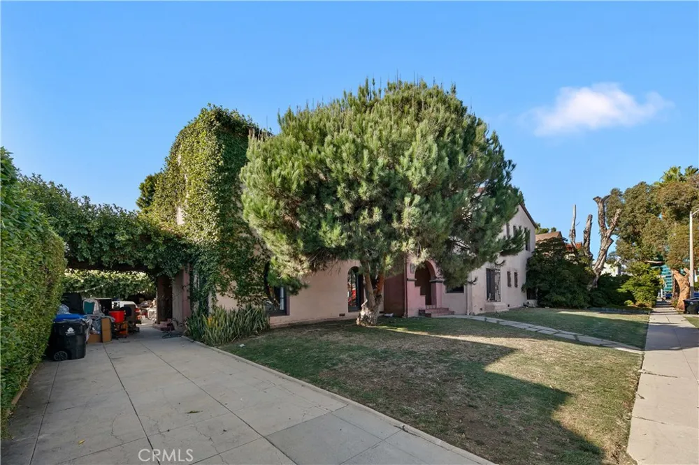 819 S Curson Avenue Los Angeles, CA 90036