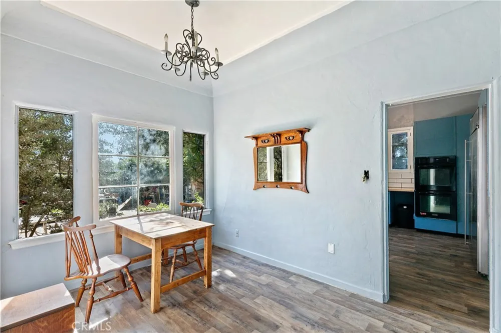 819 S Curson Avenue Los Angeles, CA 90036