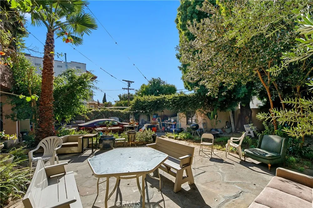 819 S Curson Avenue Los Angeles, CA 90036