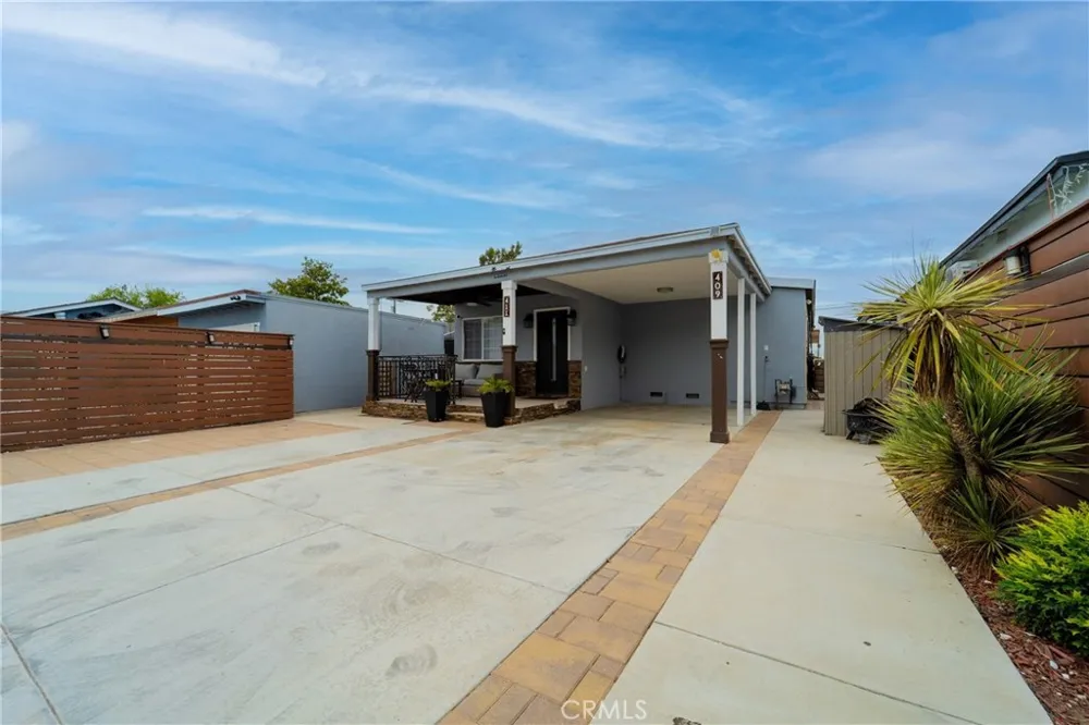 411 E 115th Los Angeles, CA 90061