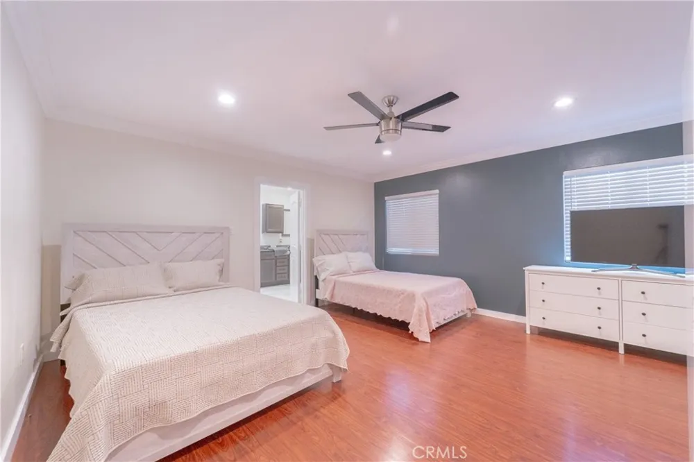 411 E 115th Los Angeles, CA 90061
