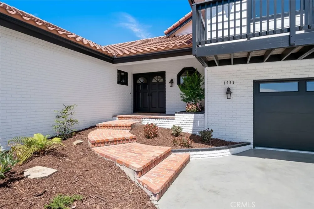 1027 Acorn Drive Arroyo Grande, CA 93420