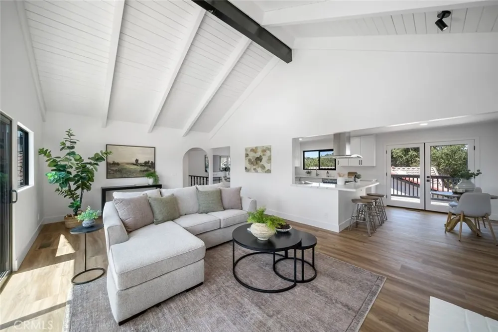 1027 Acorn Drive Arroyo Grande, CA 93420