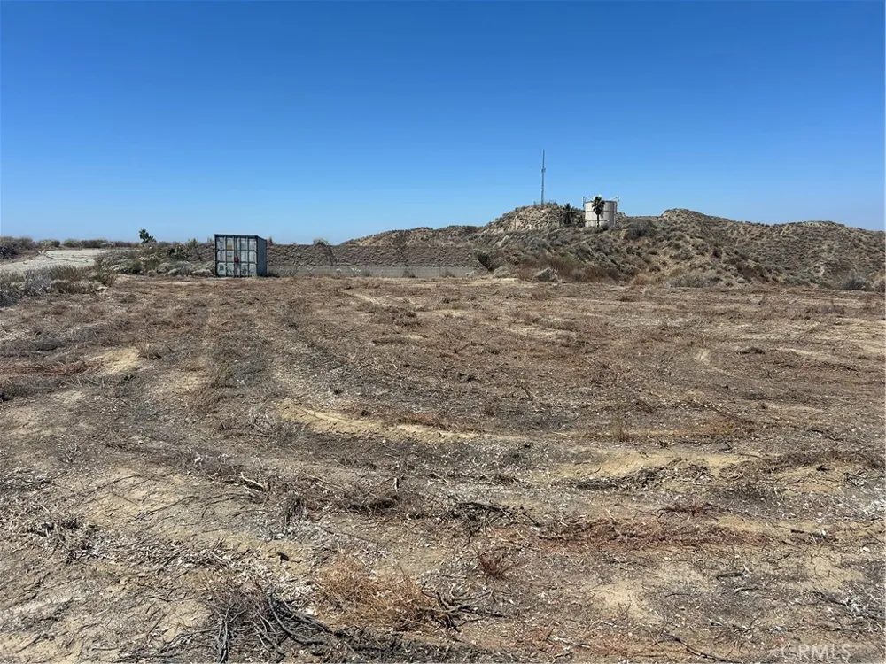 4020 Charlton Avenue Hemet, CA 92544