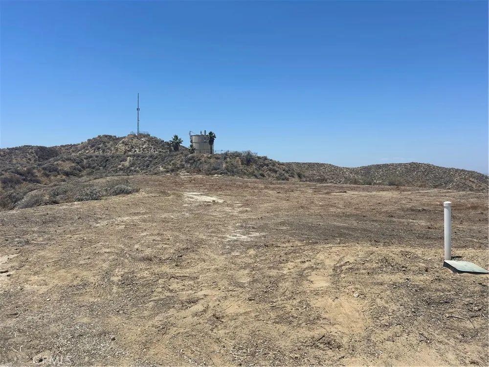 4020 Charlton Avenue Hemet, CA 92544