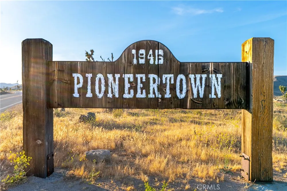 Pioneertown Rd Pioneertown, CA 92268