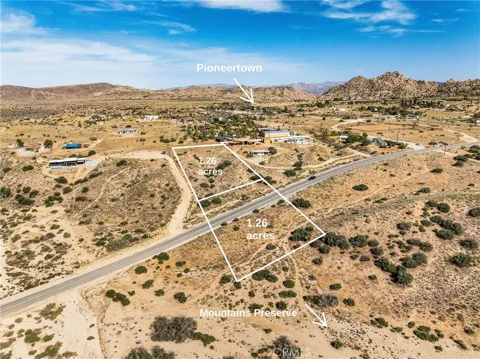 Pioneertown Rd