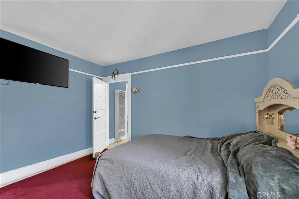 3990 La Salle Los Angeles, CA 90062