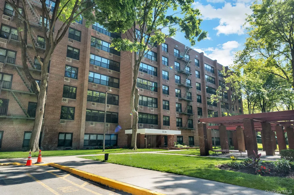 75-34 Bell Boulevard #1E Oakland Gardens, NY 11364