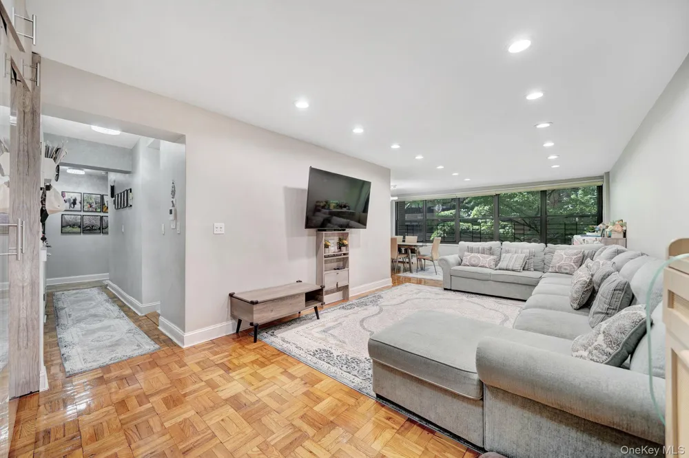 75-34 Bell Boulevard #1E Oakland Gardens, NY 11364