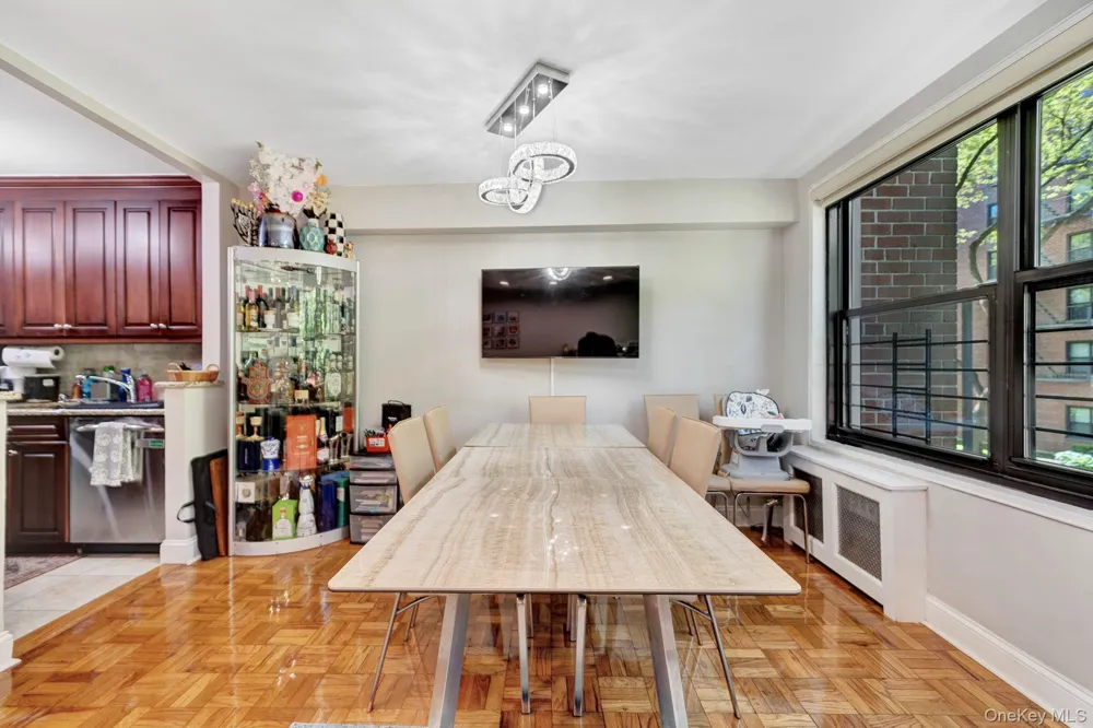 75-34 Bell Boulevard #1E Oakland Gardens, NY 11364