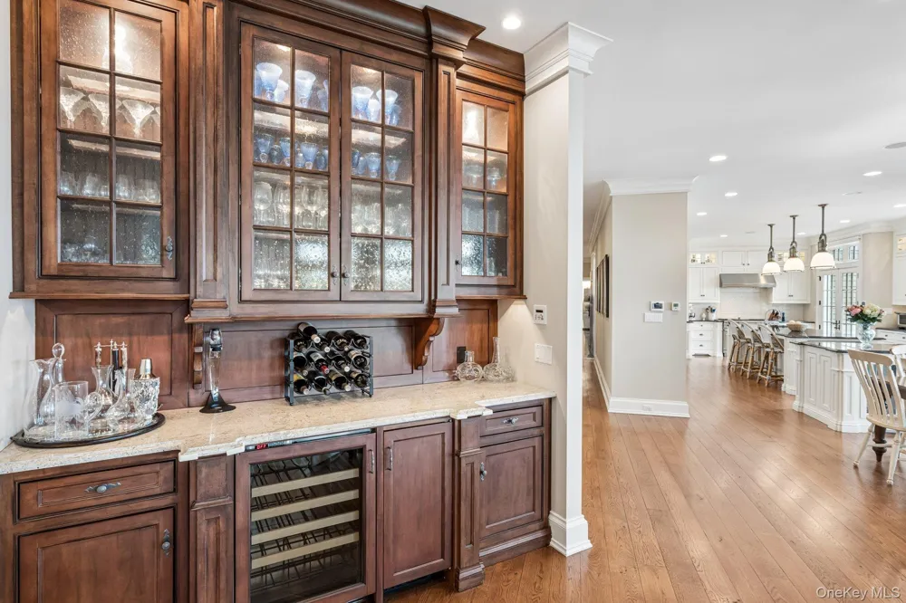 6 Pheasant Run Nissequogue, NY 11780