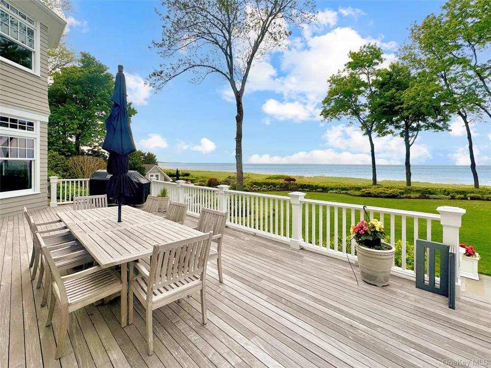 6 Pheasant Run Nissequogue, NY 11780