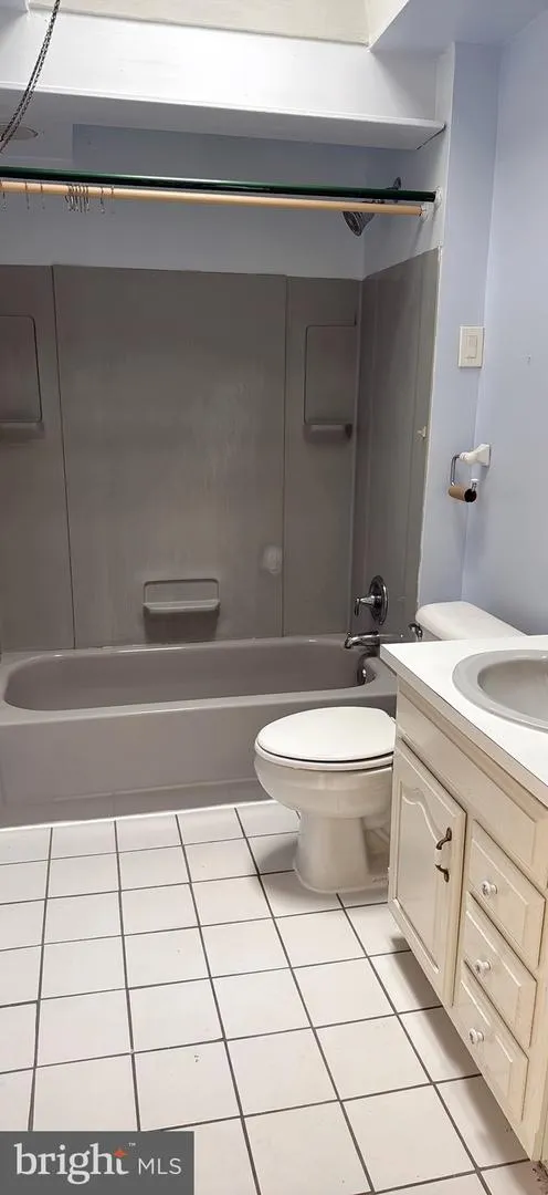 3445 WELLINGTON STREET Philadelphia, PA 19149