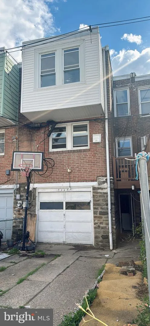 3445 WELLINGTON STREET Philadelphia, PA 19149