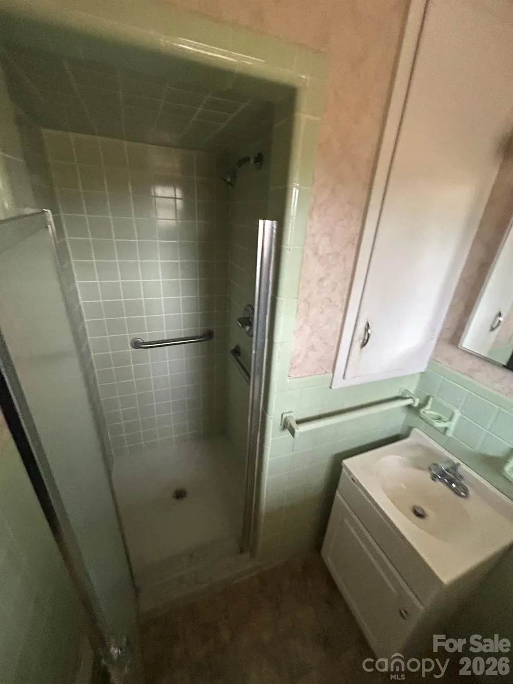 626 Willowbrook Lane Winston Salem, NC 27104