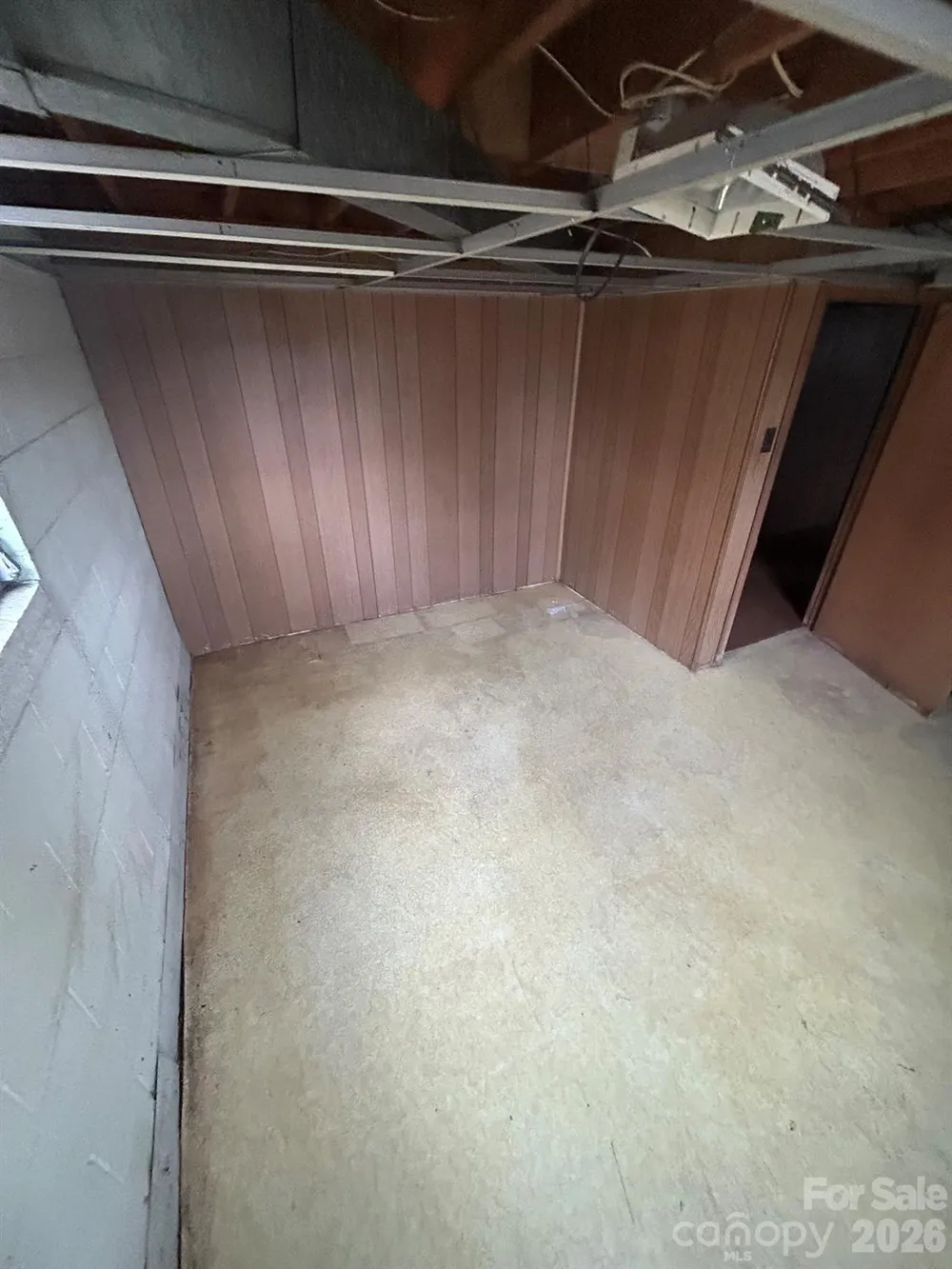 626 Willowbrook Lane Winston Salem, NC 27104