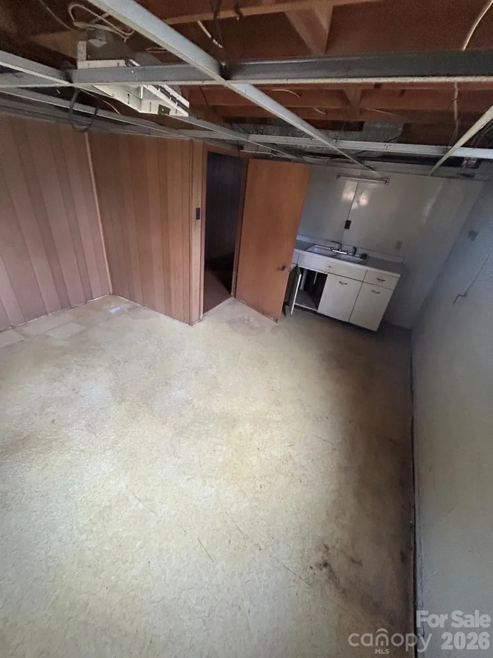 626 Willowbrook Lane Winston Salem, NC 27104