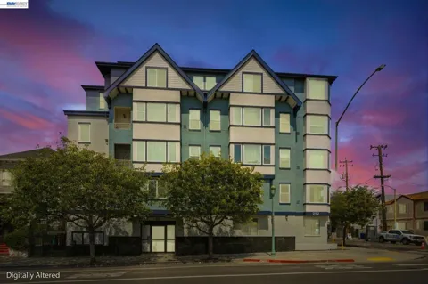 252 International Blvd #303