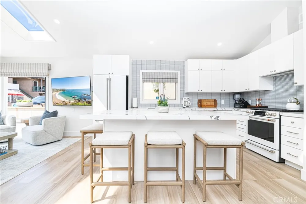 117 35th Newport Beach, CA 92663