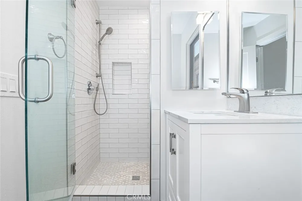 117 35th Newport Beach, CA 92663