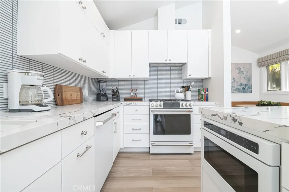 117 35th Newport Beach, CA 92663