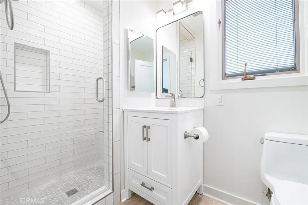 117 35th Newport Beach, CA 92663