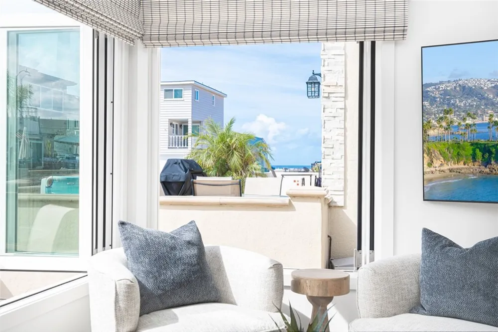 117 35th Newport Beach, CA 92663