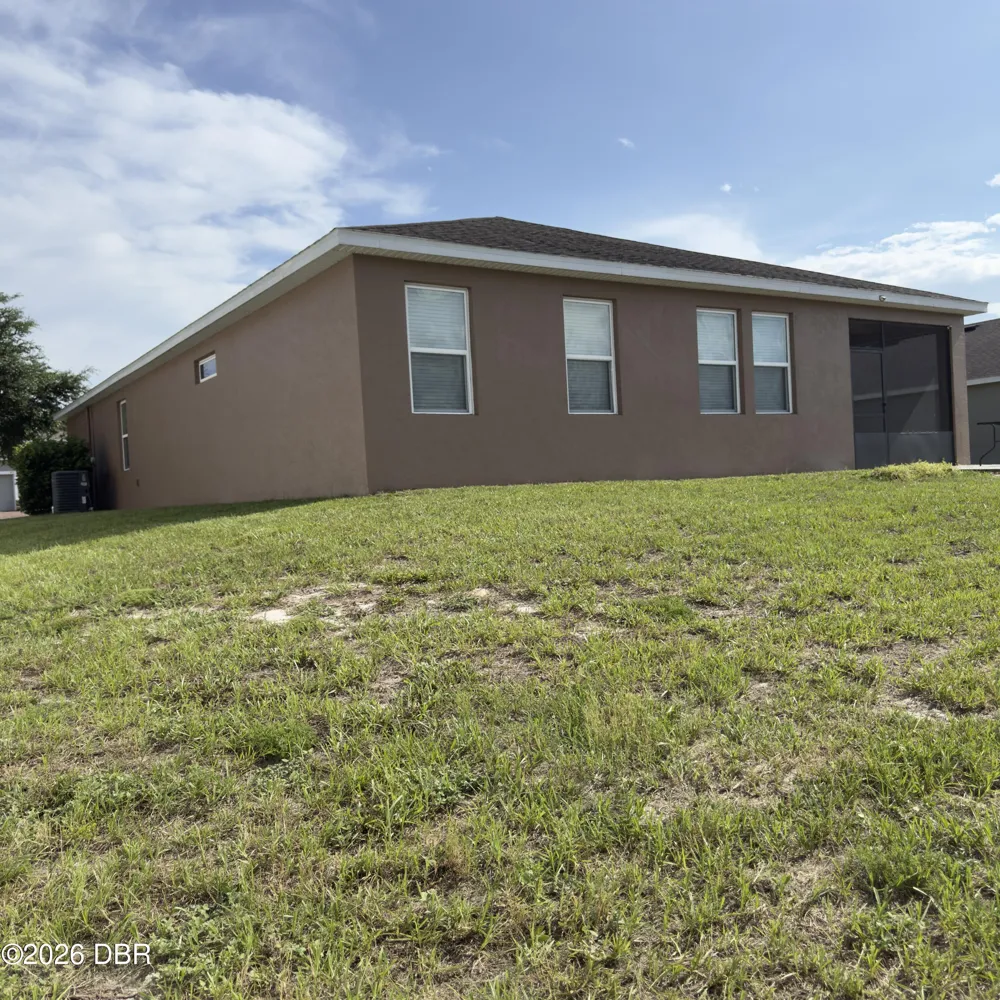 976 Glazebrook Loop Orange City, FL 32763