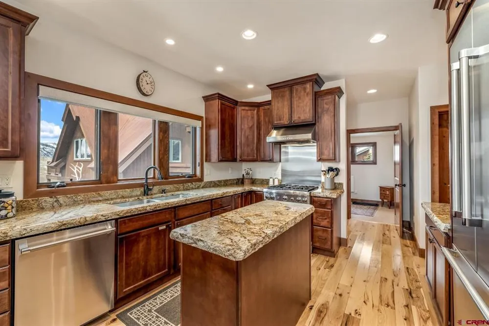 32 Cinnamon Mountain Road Crested Butte, CO 81225